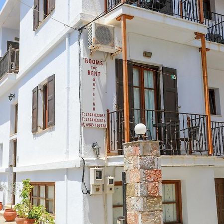 Fotini Rooms Skopelos Town Exterior photo