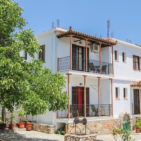 Fotini Rooms Skopelos Town Exterior photo