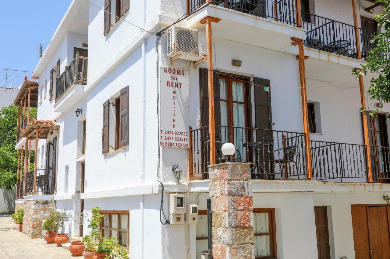 Fotini Rooms Skopelos Town Exterior photo