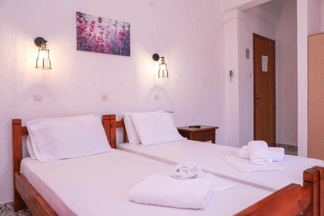 Fotini Rooms Skopelos Town Exterior photo