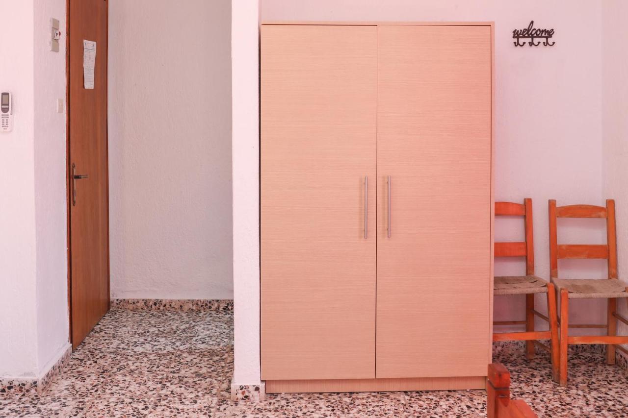 Fotini Rooms Skopelos Town Exterior photo
