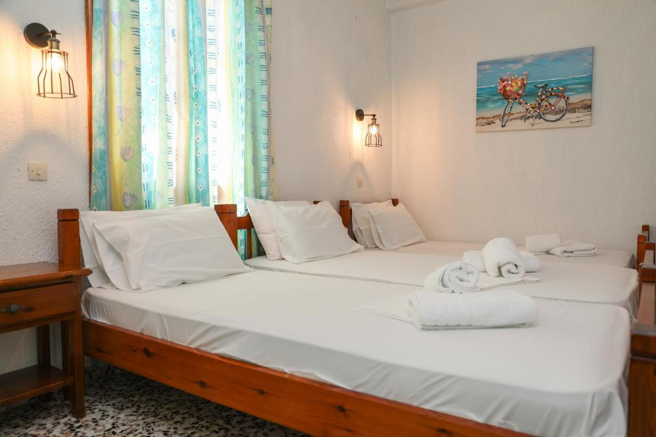 Fotini Rooms Skopelos Town Exterior photo