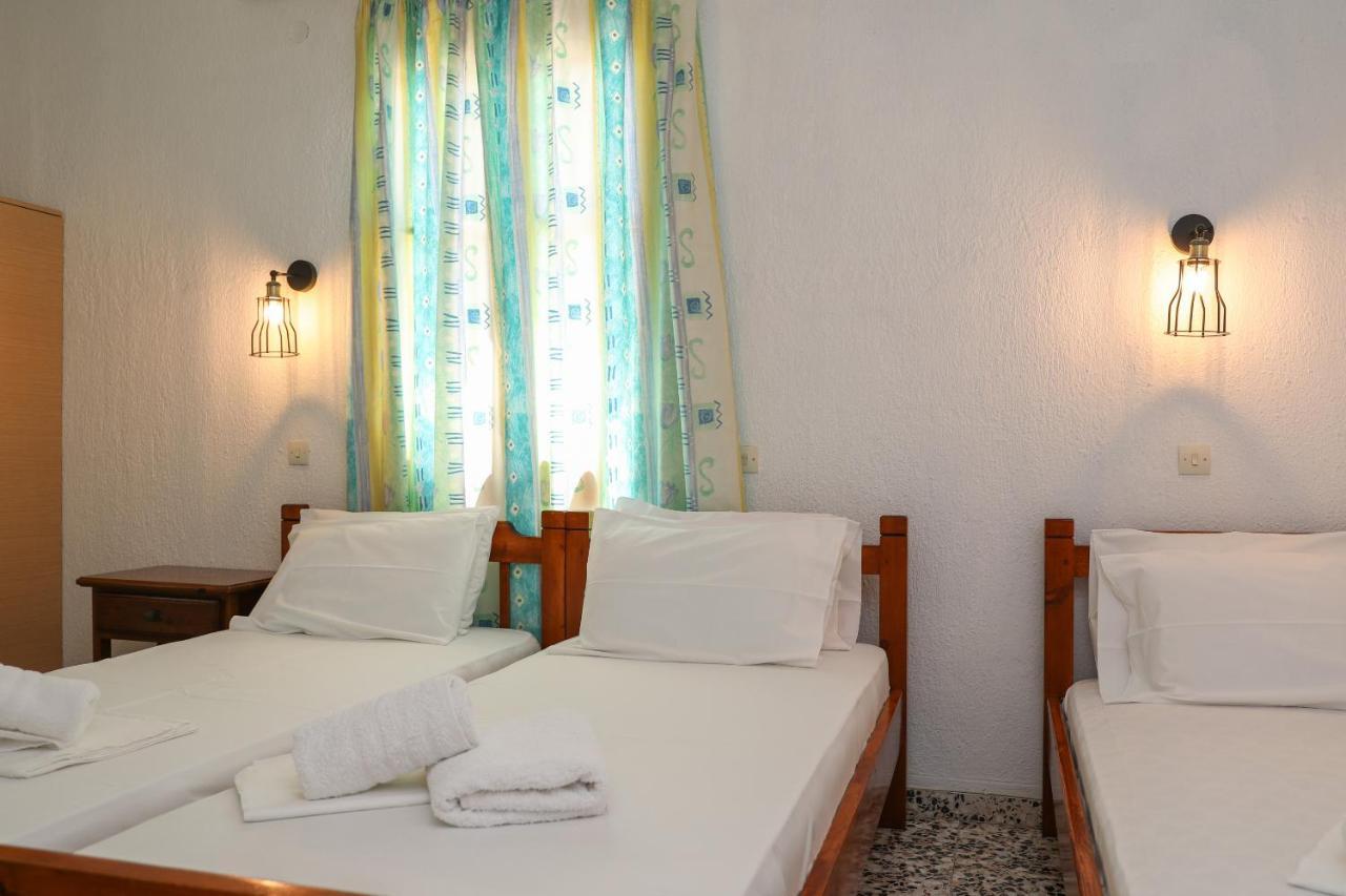 Fotini Rooms Skopelos Town Exterior photo