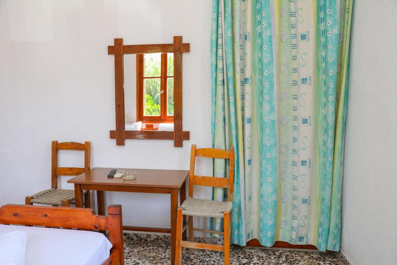 Fotini Rooms Skopelos Town Exterior photo